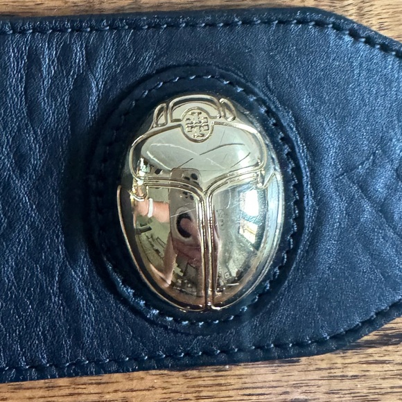 Tory Burch Women’s Vintage Black Leather Ladybug Belt - Picture 5 of 8